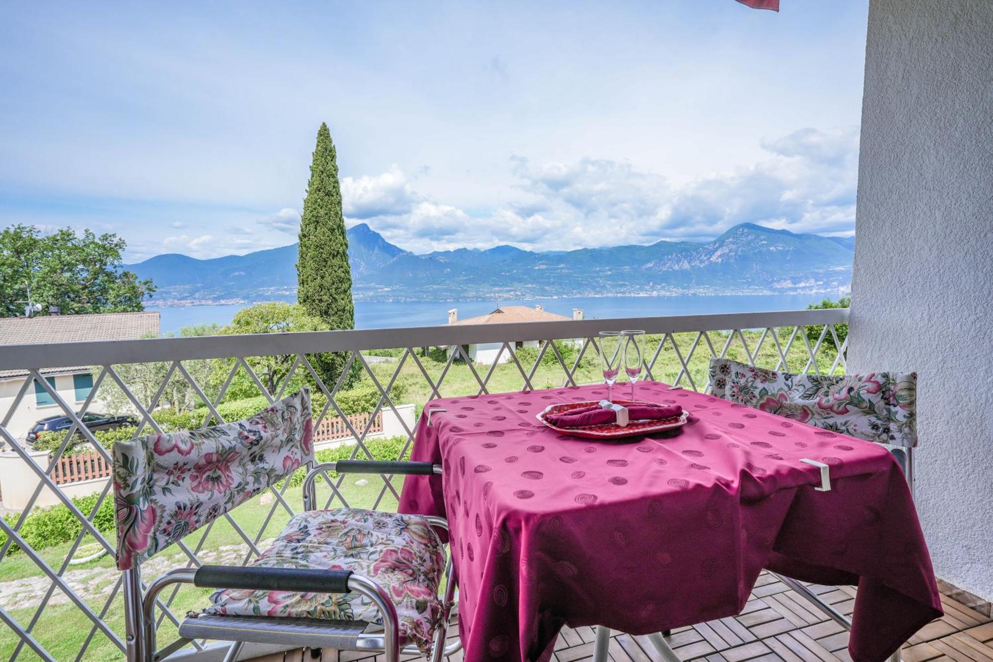 Garda Panoramic House Apartment Албизано Екстериор снимка