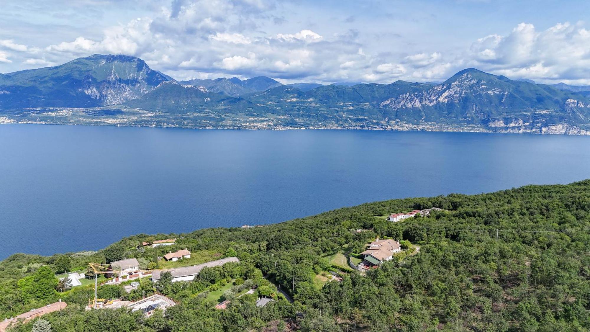 Garda Panoramic House Apartment Албизано Екстериор снимка