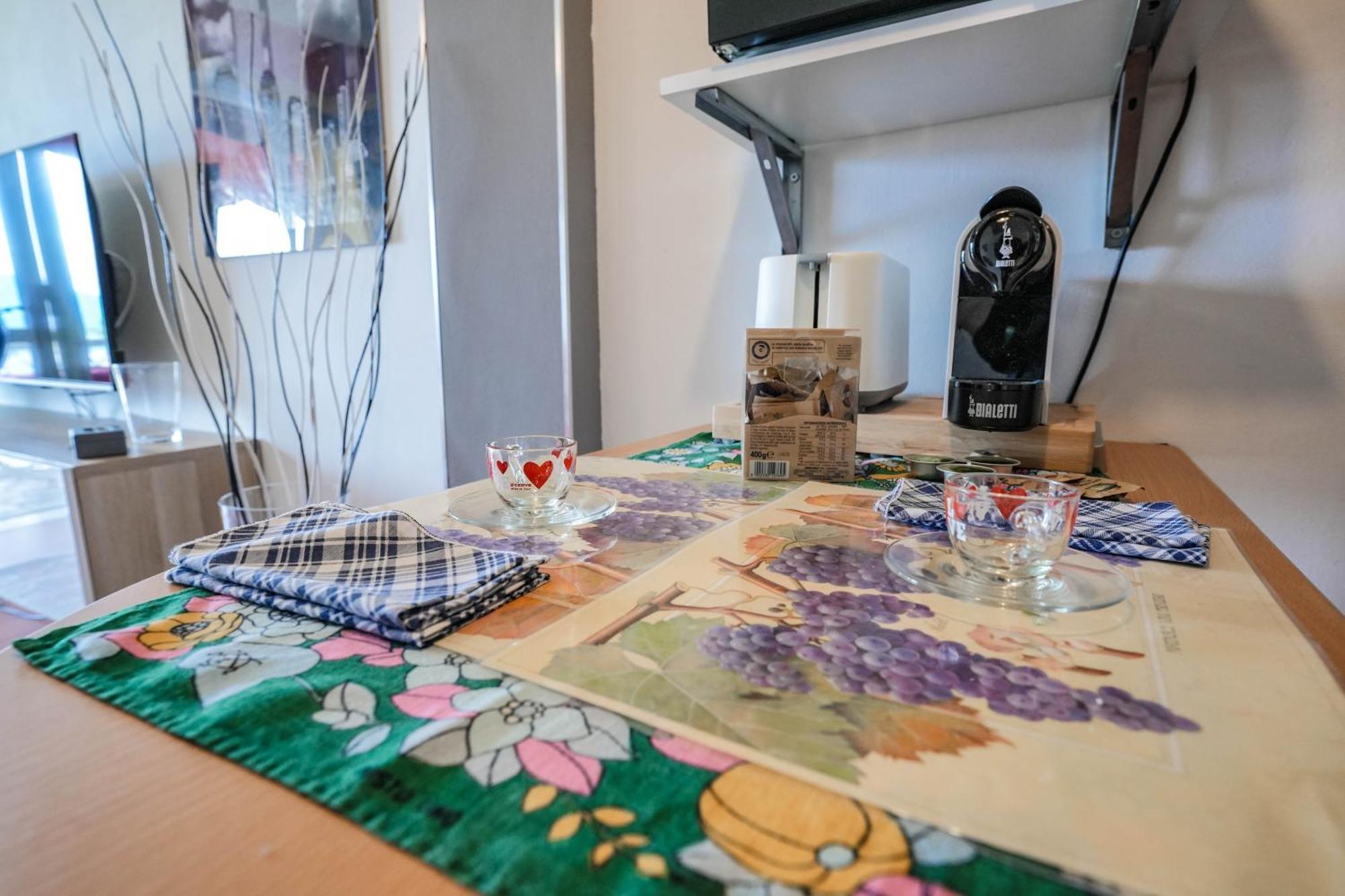 Garda Panoramic House Apartment Албизано Екстериор снимка